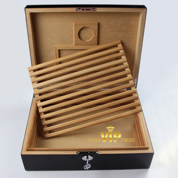 Hộp giữ ẩm xì gà loại 70 điếu Cohiba BYD003